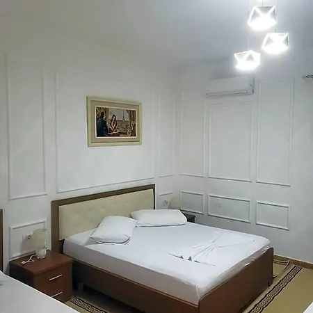 Kaloshi Hotel
